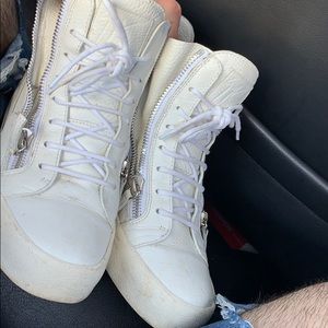 Giuseppe sneakers 100 percent authentic